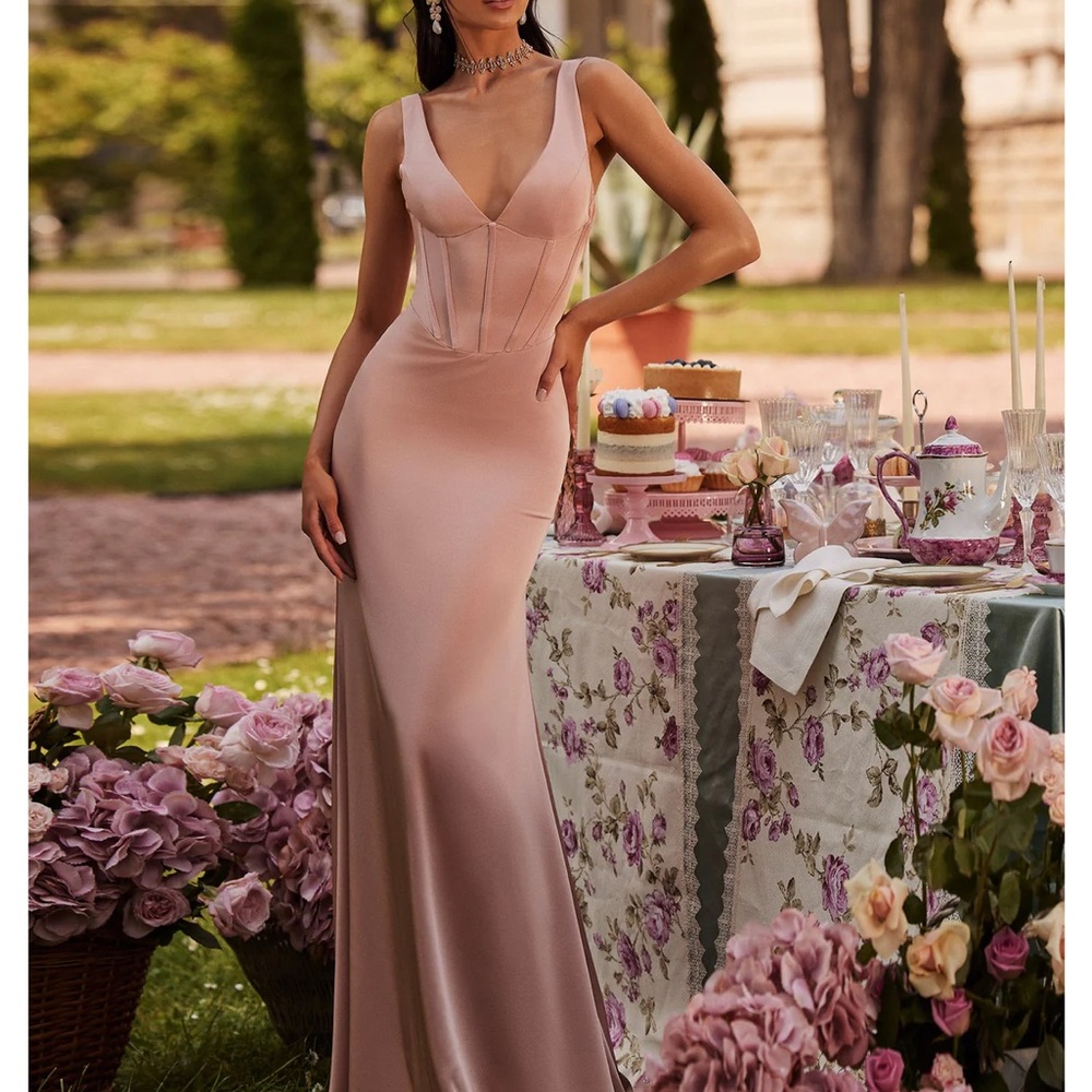 NWT Alamour The Label - Tiarna Gown in Dusty Pink (made-to-order collection)